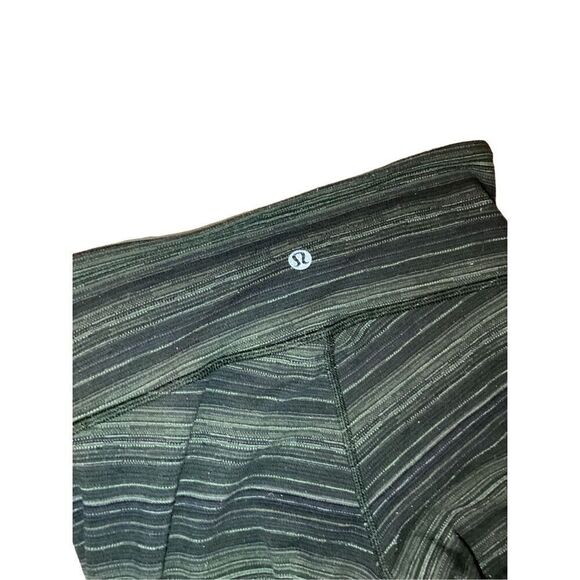 LuluLemon Athletic Leggings Sporty Sports Athleisure Workout Gym Training - Picture 4 of 7